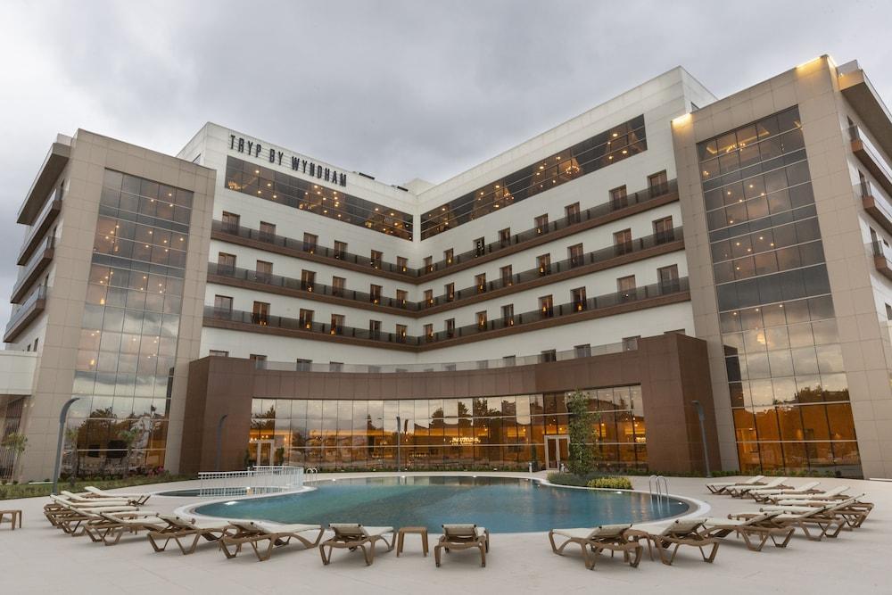 Hotel Tryp By Wyndham Izmit Kocaeli Exterior foto